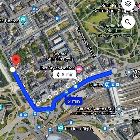 Le St Pierre Face Au Chateau In Apartament Nantes