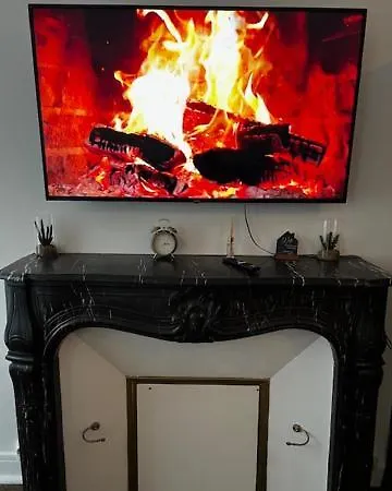 Le St Pierre Face Au Chateau In Apartament Nantes