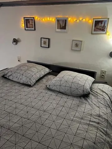 Le St Pierre Face Au Chateau In Apartmán