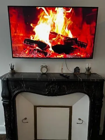 Le St Pierre Face Au Chateau In Apartmán Nantes