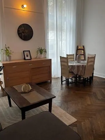 Le St Pierre Face Au Chateau In Apartment *